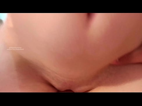 ❤️ Spavao sam u sestrinoj sobi i tako sam se probudio ❤️ Samo porno kod nas ❌