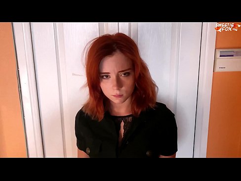 ❤️ Zaštitar kaznio zgodnu ženu zbog krađe - sperma u usta ❤️ Samo porno kod nas ❌
